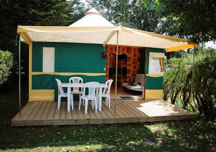 Canvas bungalow - 5 people - two bedrooms - Camping Lann Brick
