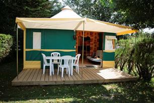 Canvas bungalow - 5 people - two bedrooms - Camping Lann Brick